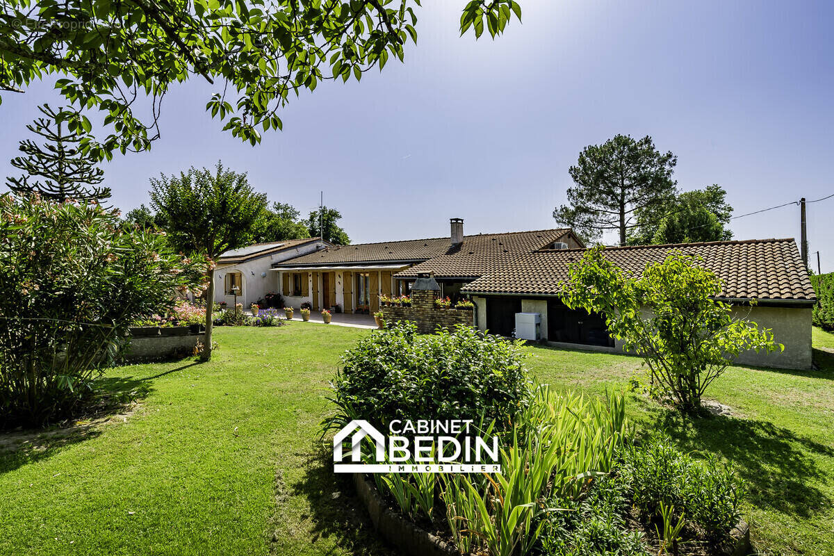 Maison à LA LANDE-DE-FRONSAC