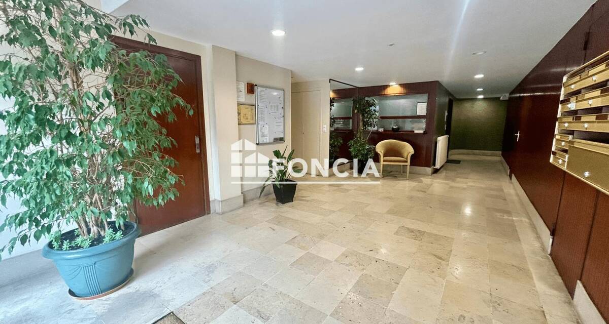 Appartement à COLOMBES