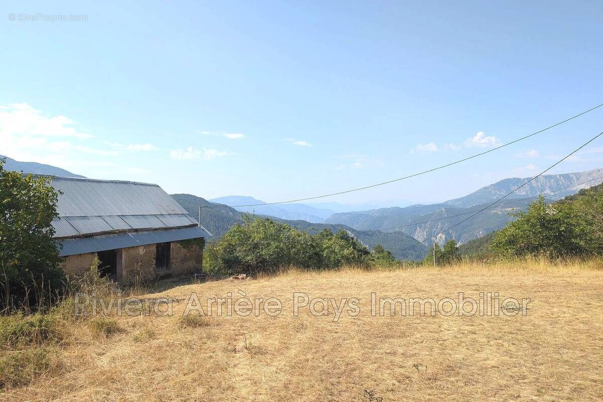 Maison 140 m² à Peone  - photo 5