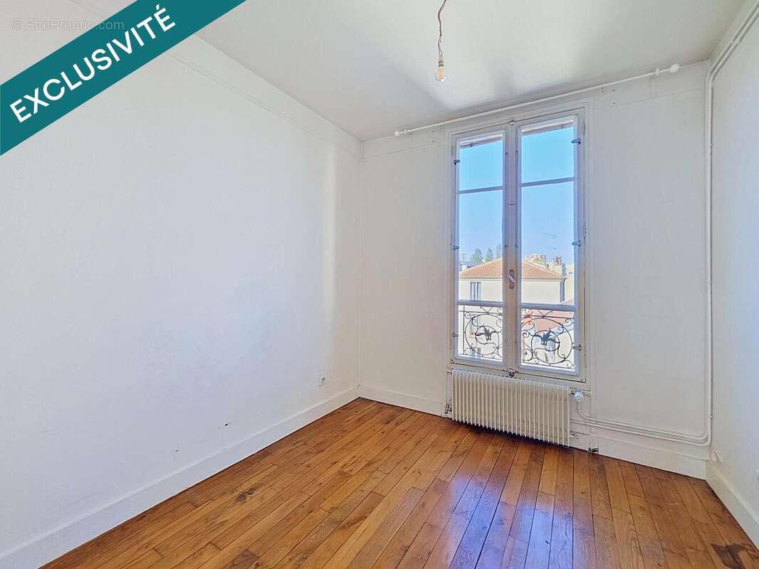 Photo 8 - Appartement à LES LILAS