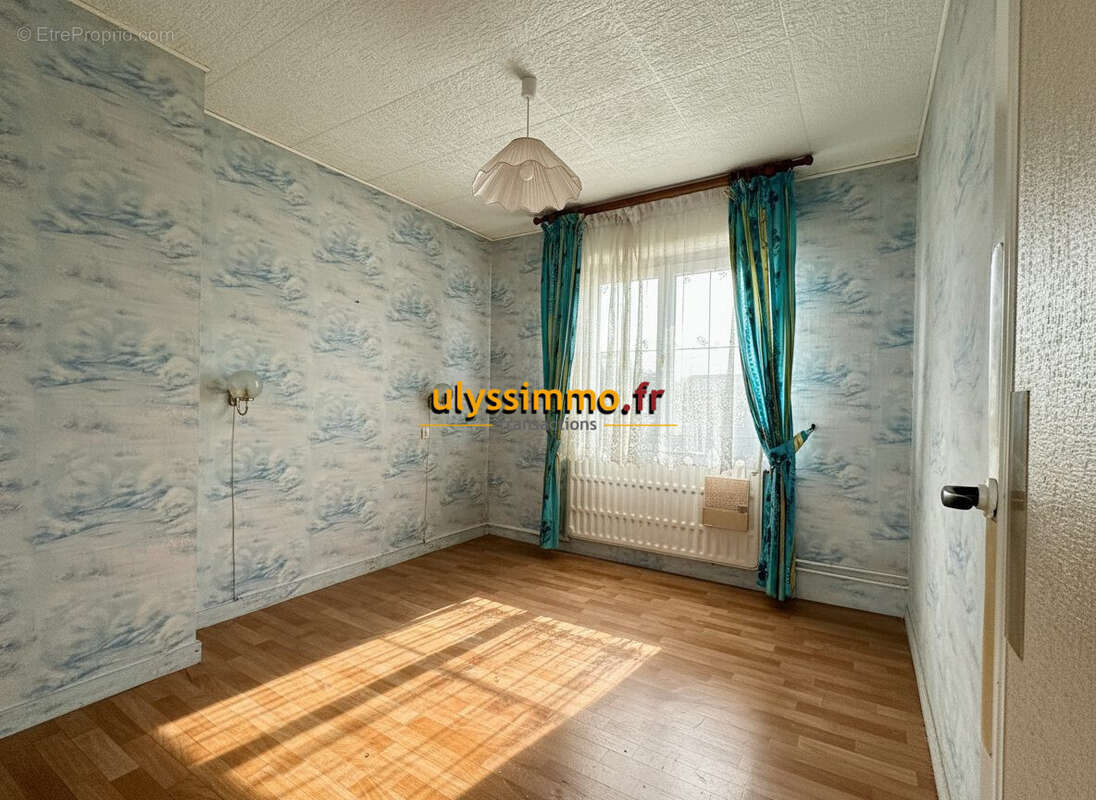 Maison à HARBONNIERES