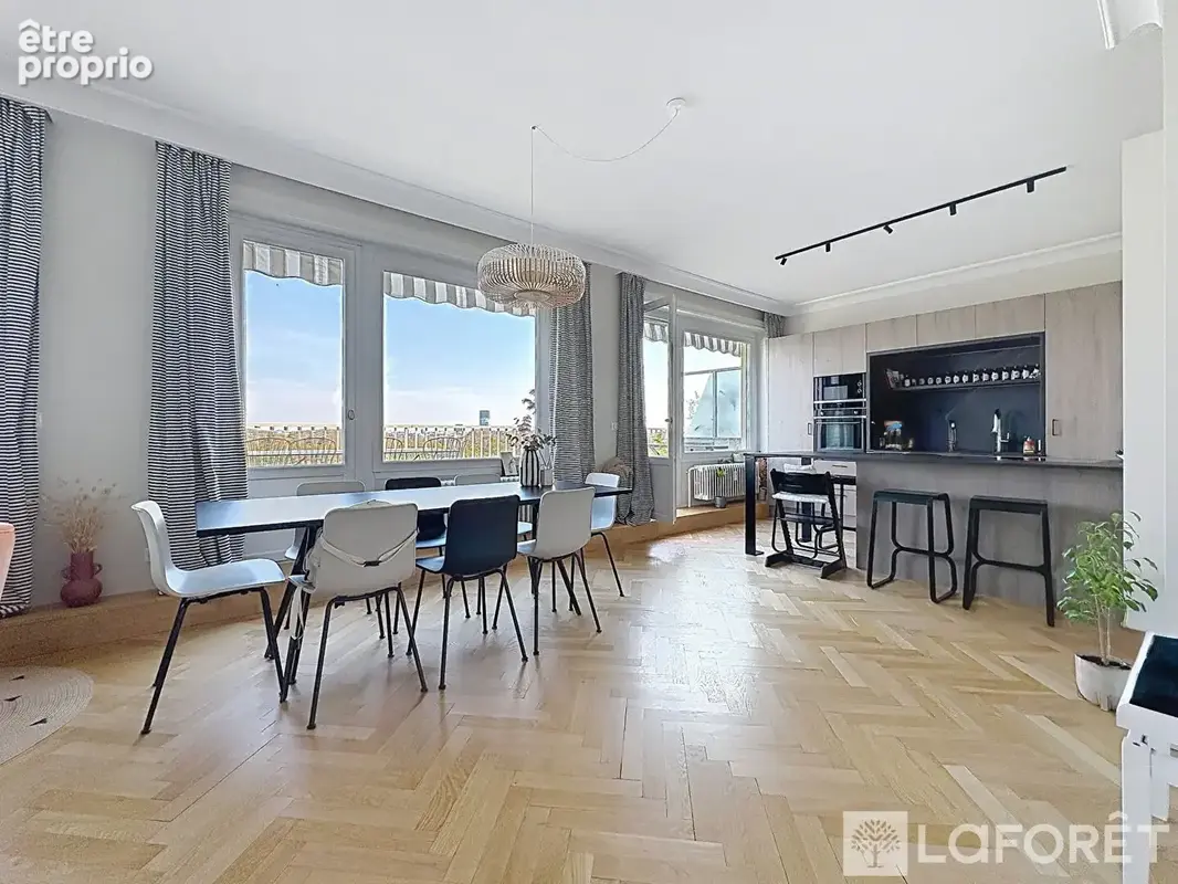 Bien rare!  MAGNIFIQUE Appartement T4 -104.72 m2 terrasse dernier étage - photo 3