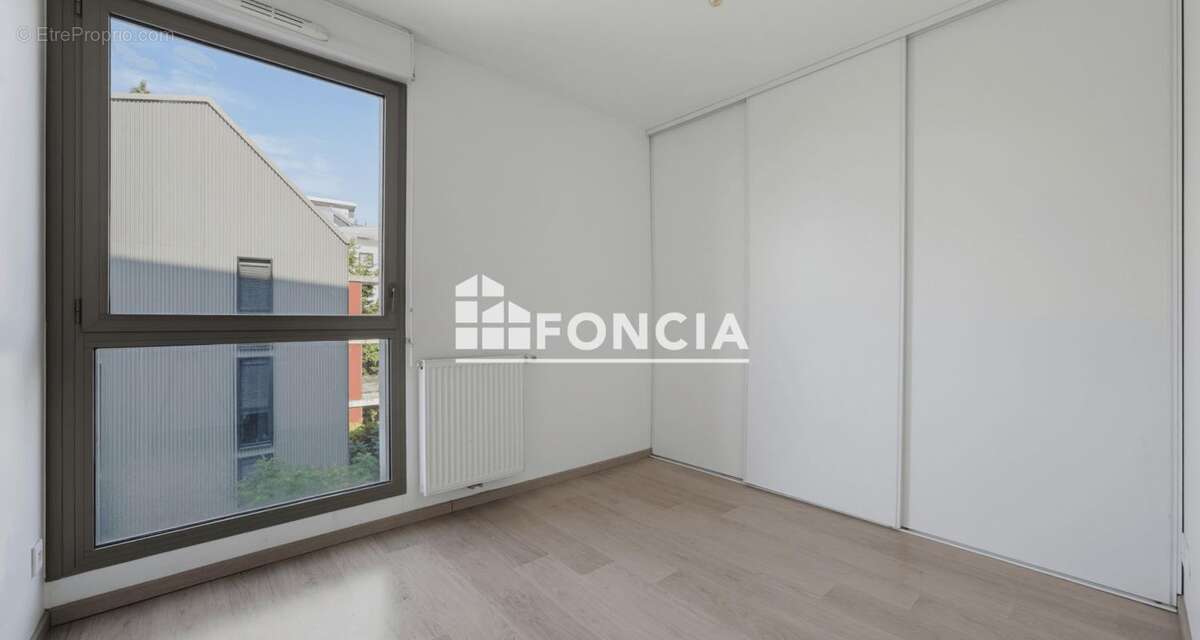 À vendre – Superbe T3 de aux Bassins à Flot - photo 7