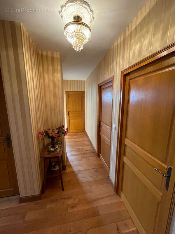 Maison à NEUVILLE-DE-POITOU