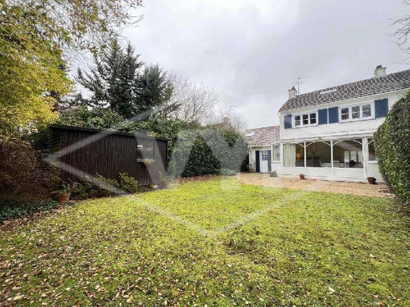 Maison à COMBS-LA-VILLE