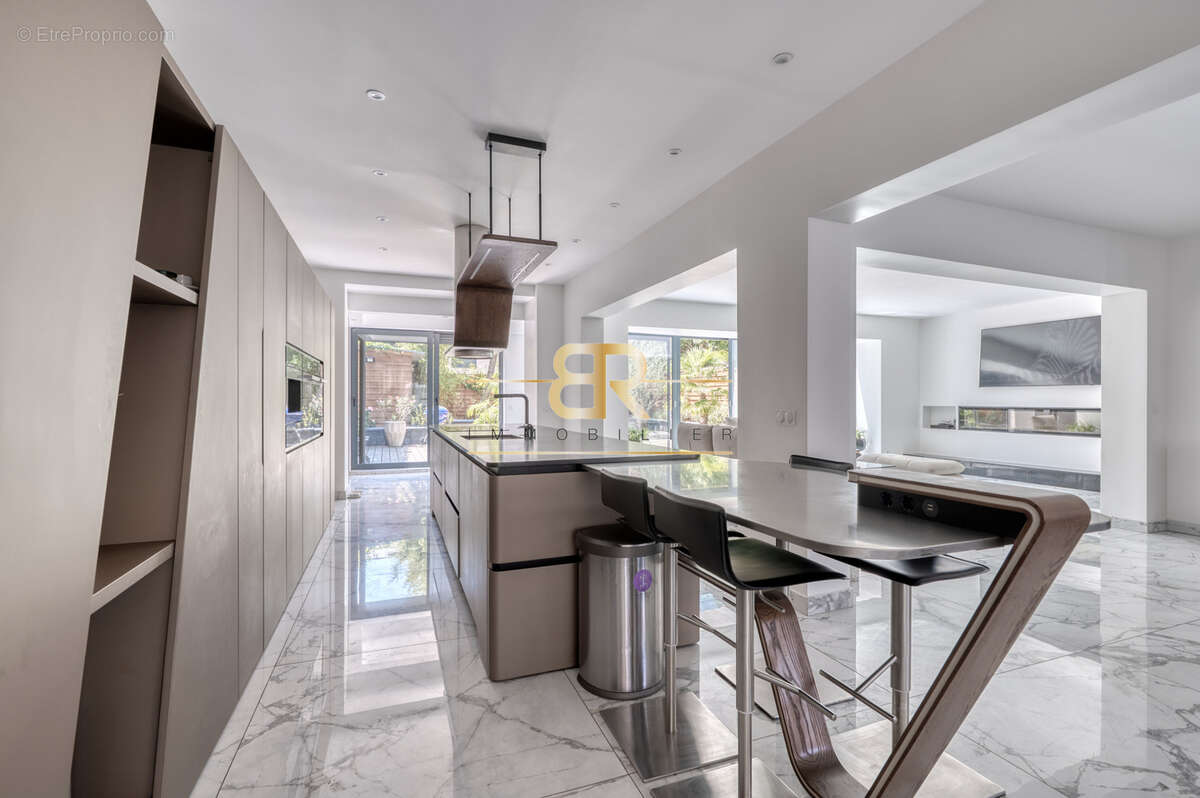 Maison à JOINVILLE-LE-PONT