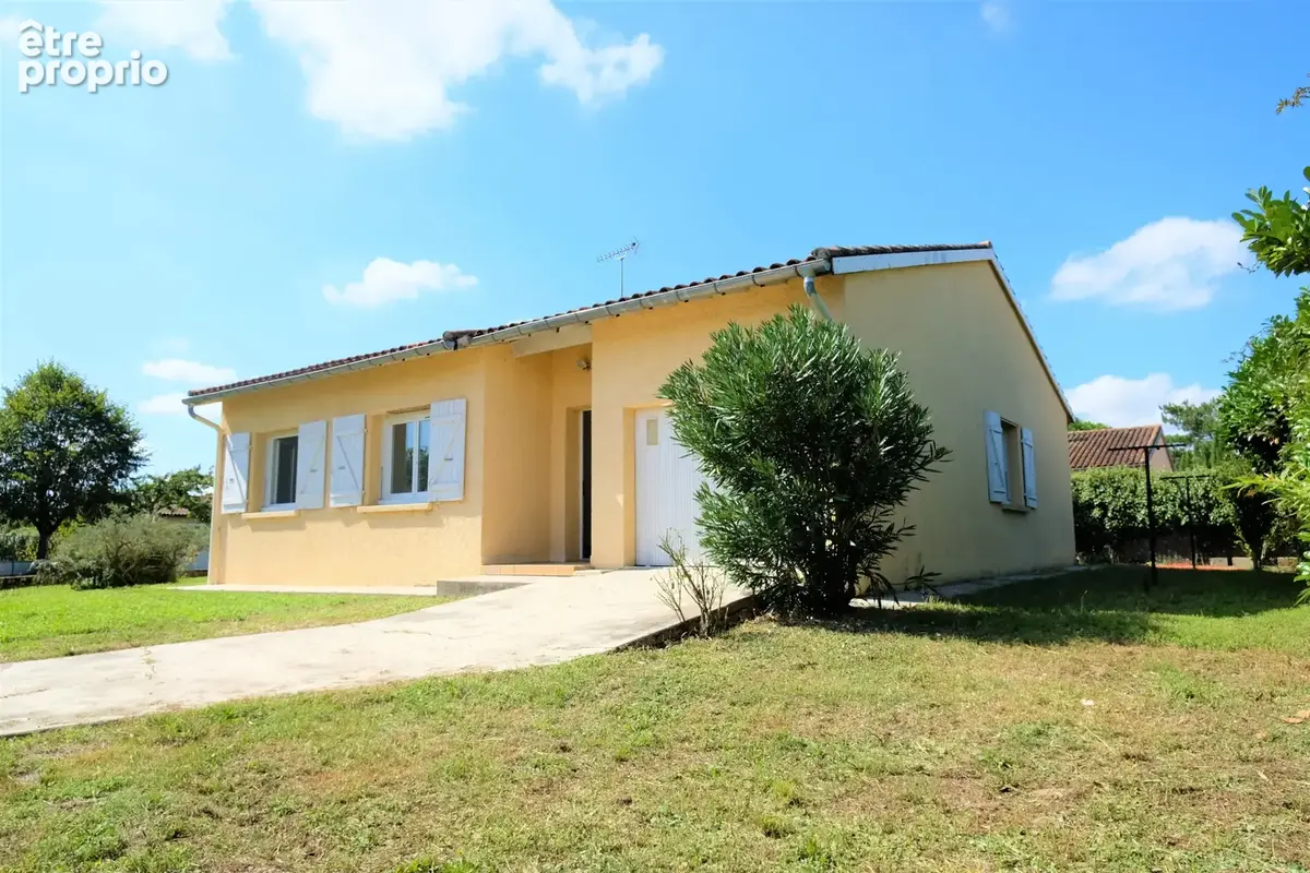 Photo Maison à Roquettes au prix de 212 000€