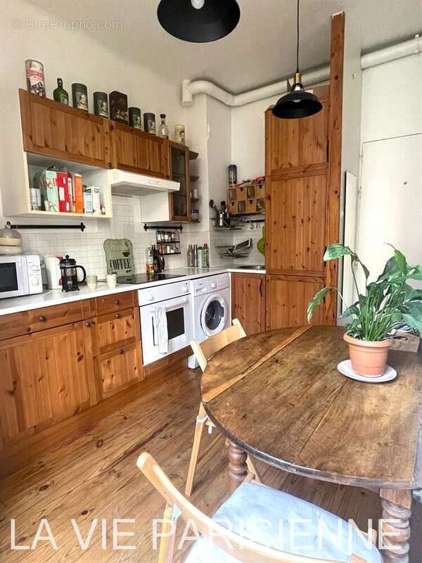 Appartement à PARIS-20E