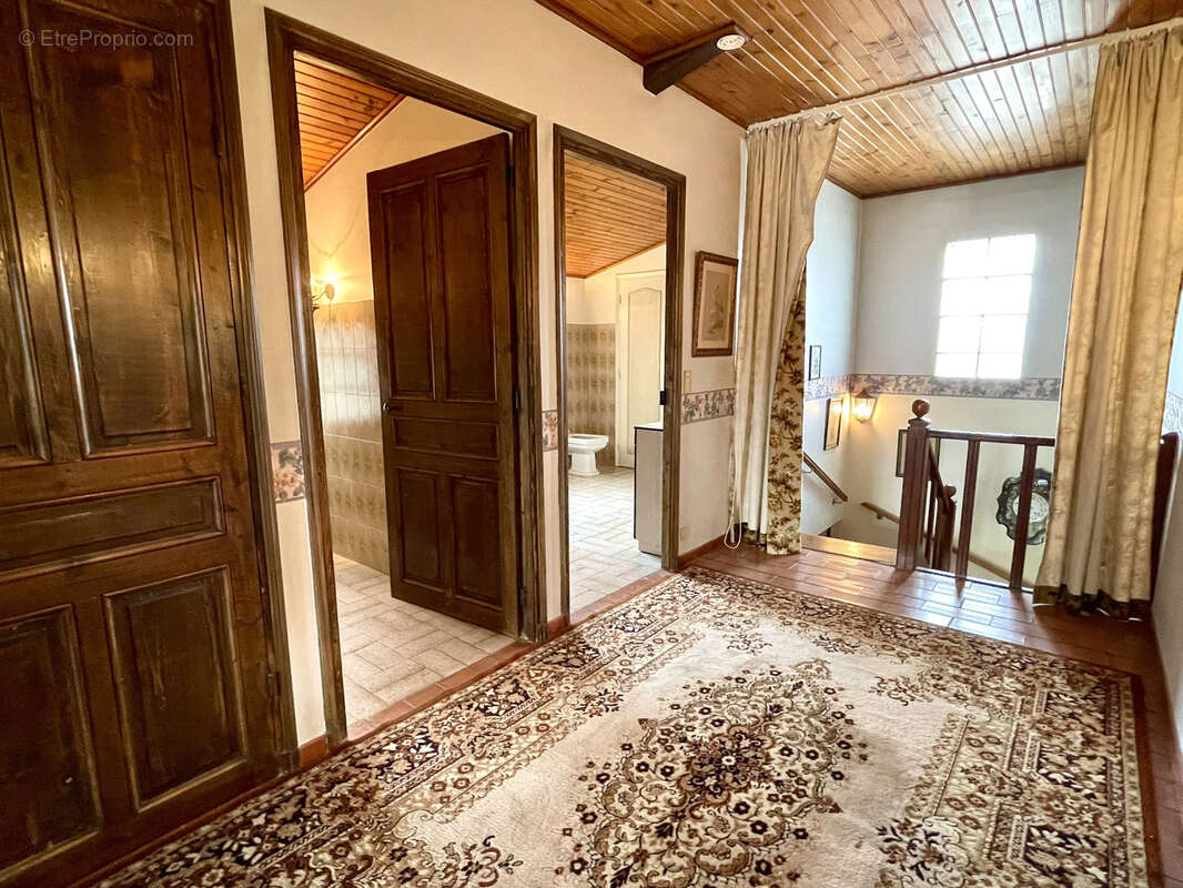 Maison à BOLLENE
