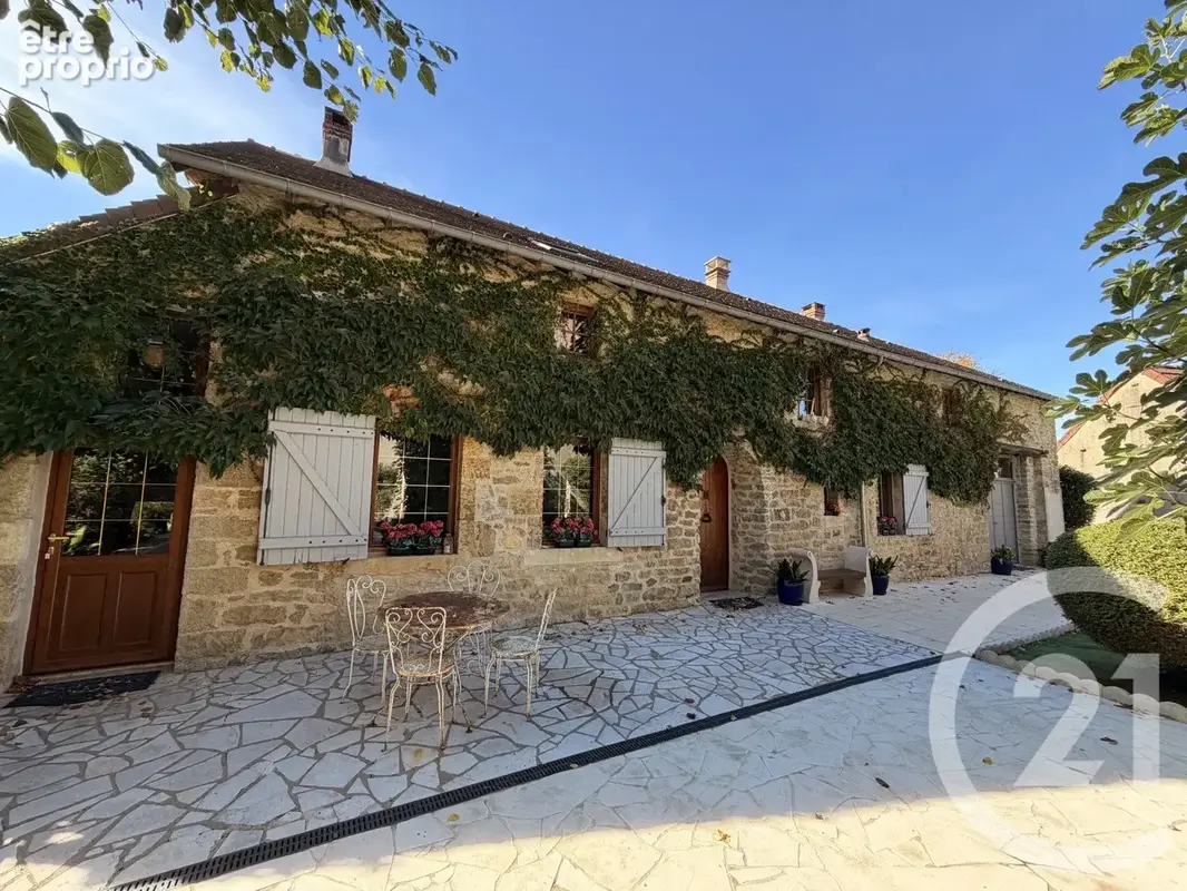 Maison 13 pièces 328 m² à vendre à Bazoches (58190) - photo 1