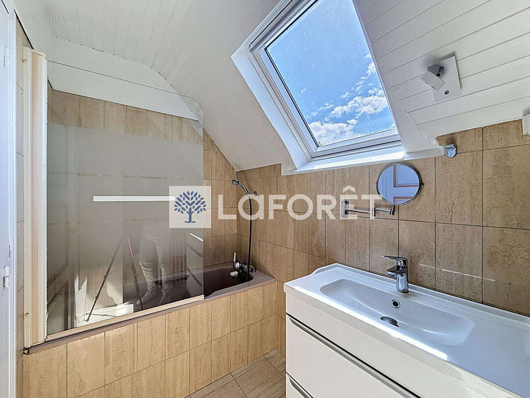 Maison Bois-guillaume 4 pièce(s) 143 m2 - photo 10
