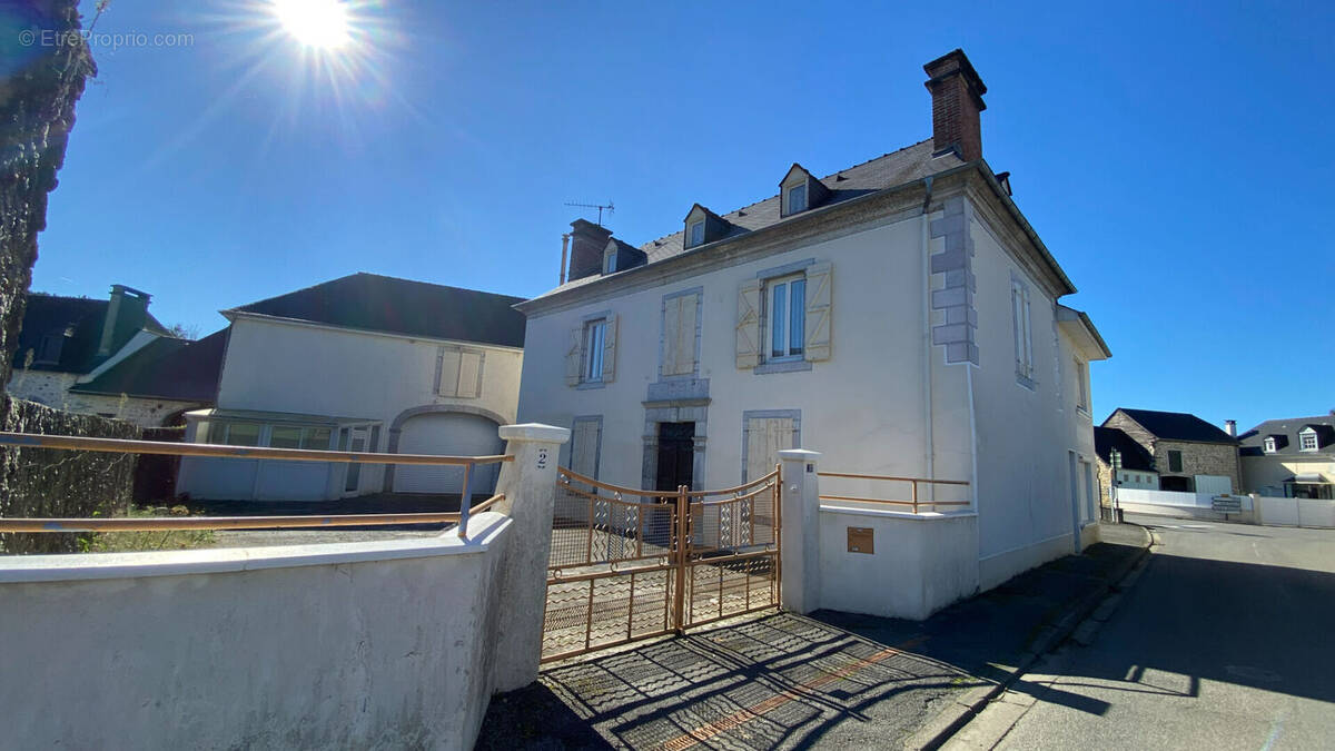 Photo 1 - Maison à ANGAIS