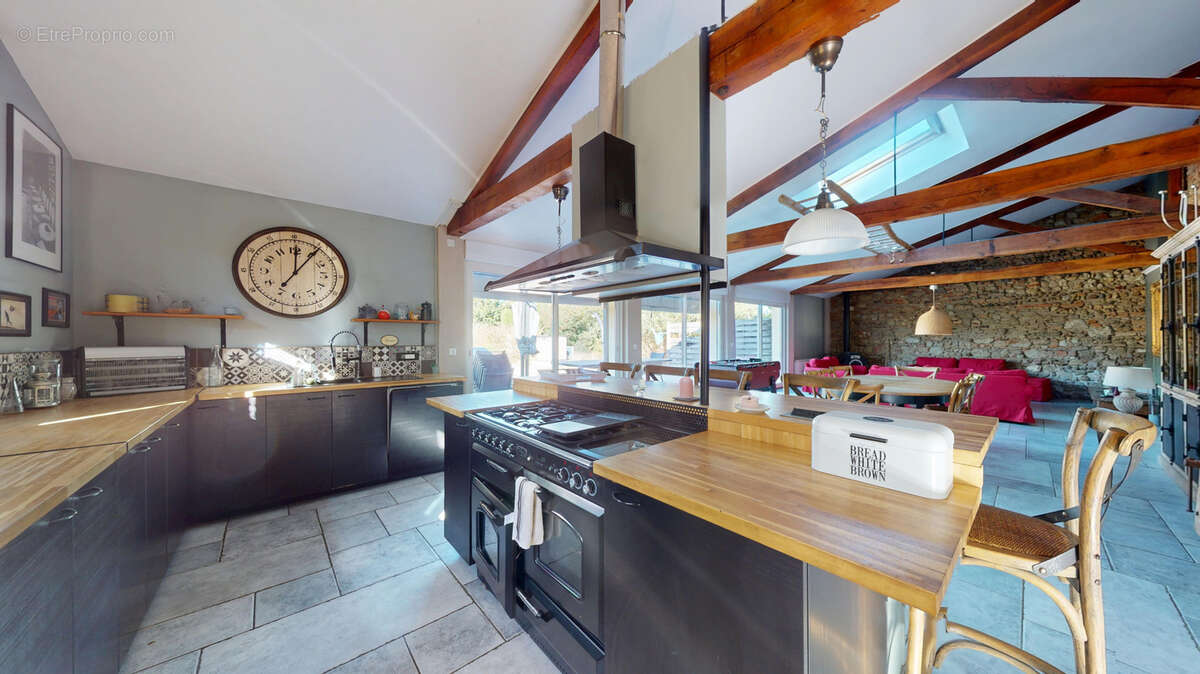 Maison à L&#039;ISLE-EN-DODON