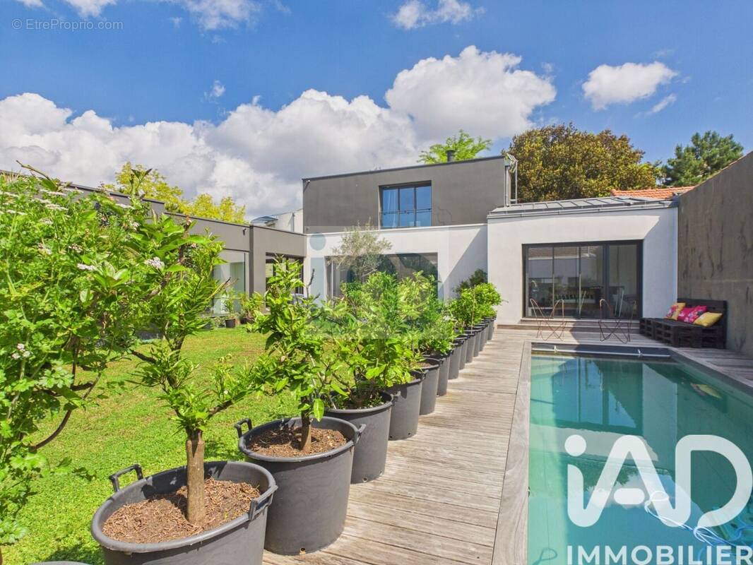 Photo 1 - Maison à LA ROCHELLE