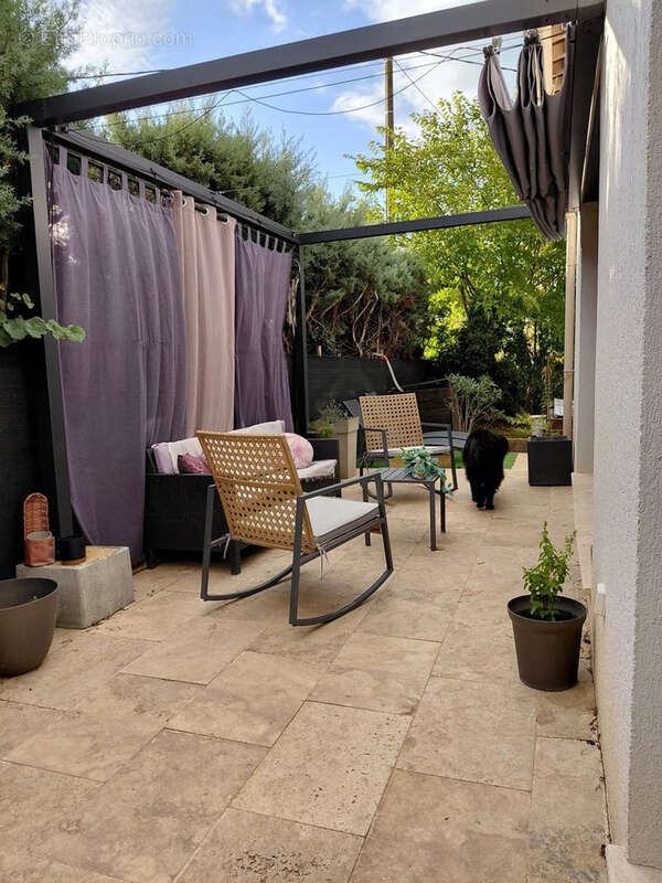 Maison à POURRIERES