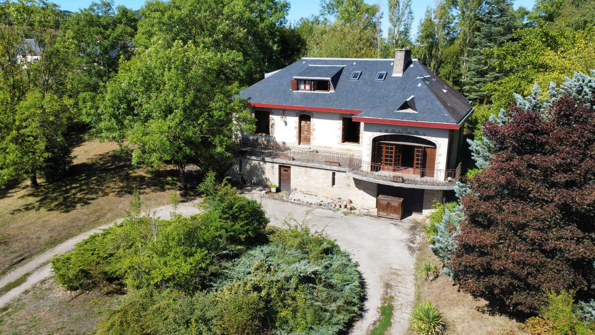 Maison à SEVERAC-L&#039;EGLISE