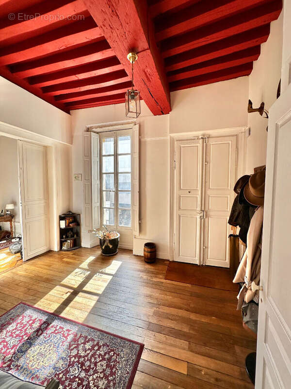 Dijon prefecture : appartement 5 pieces + parking - photo 4