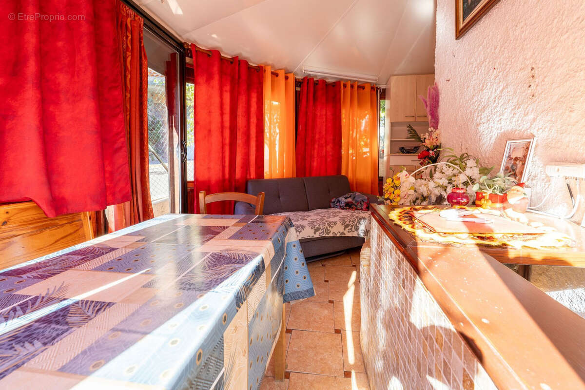 Maison à THEOULE-SUR-MER