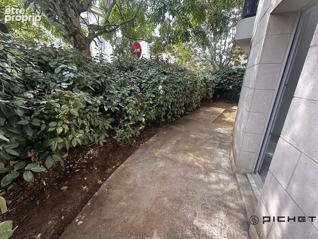 Appartement avec jardin en centre ville - photo 9