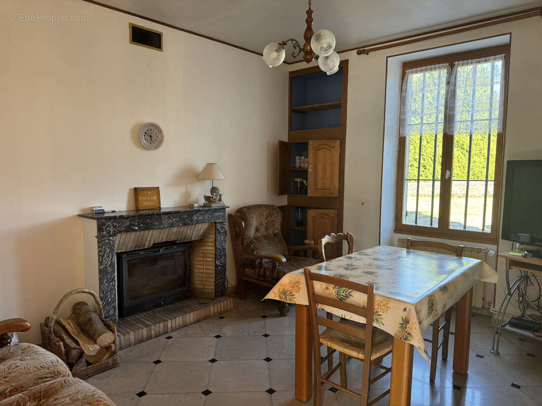Maison à EMPURY