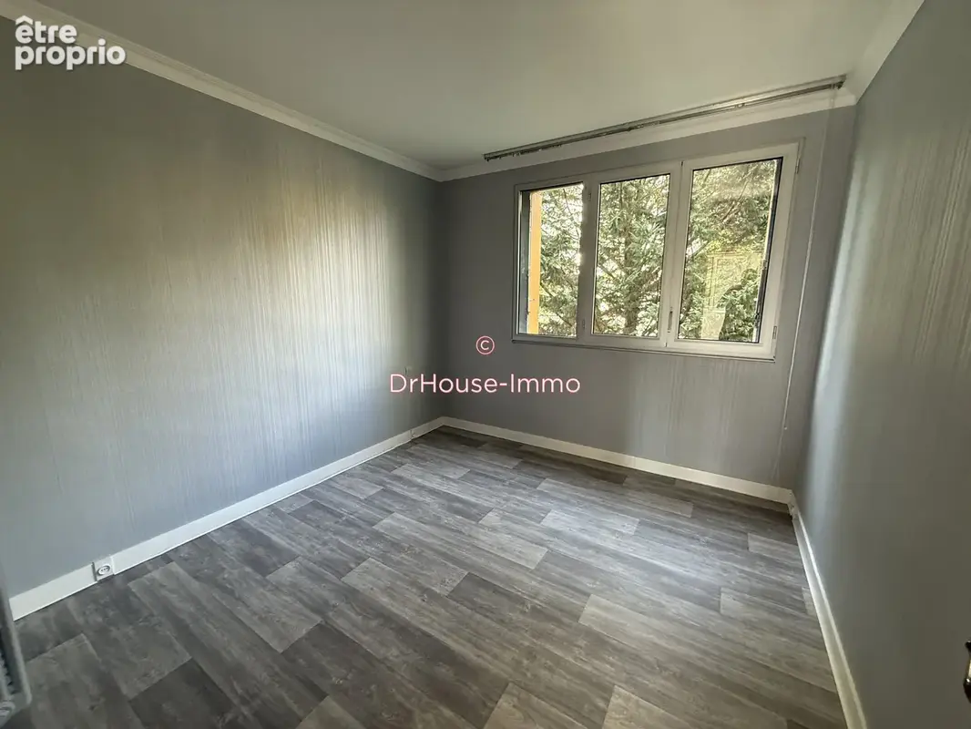 Appartement 4 pièces 78 m² à vendre à La Celle-Saint-Cloud (78170) - photo 24