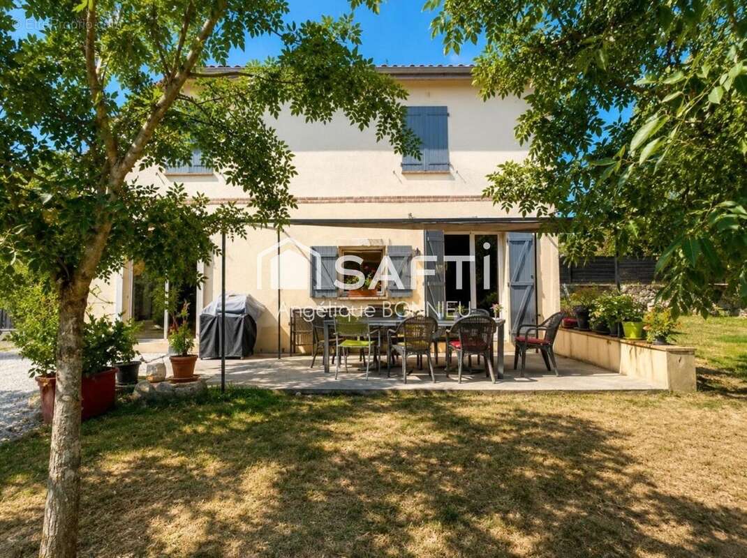Maison 145 m² à Montesquieu  - photo 2