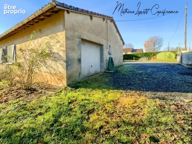  À vendre – Maison de plain-pied de 100 M² à 2 minutes du centre de Vergt sur terrain de 3430 M² - photo 13