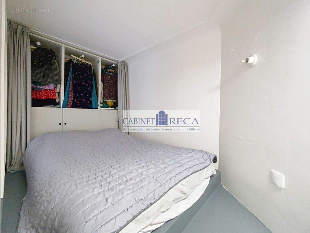 Appartement à PARIS-20E