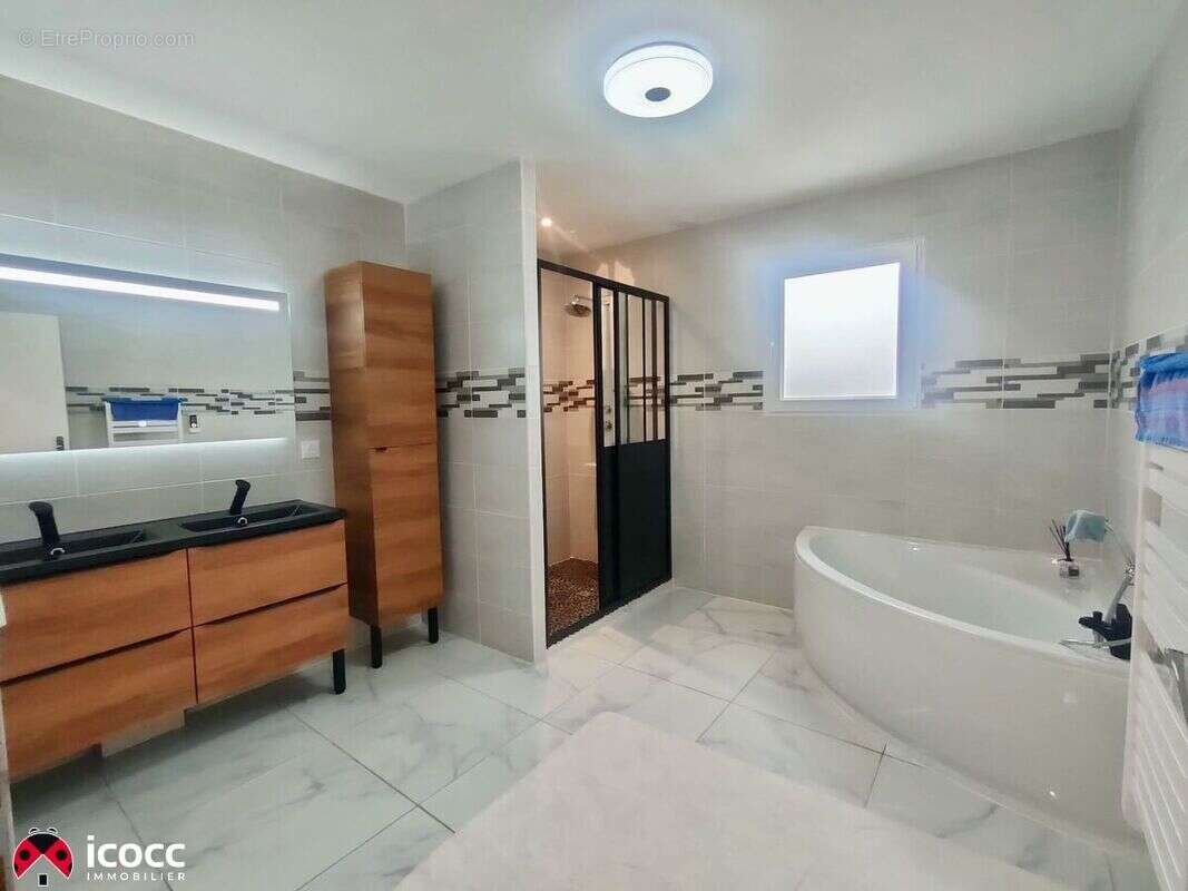 Maison à MOUTIERS-SUR-LE-LAY