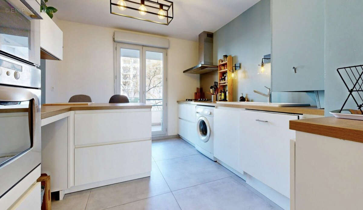 Appartement à BASSENS