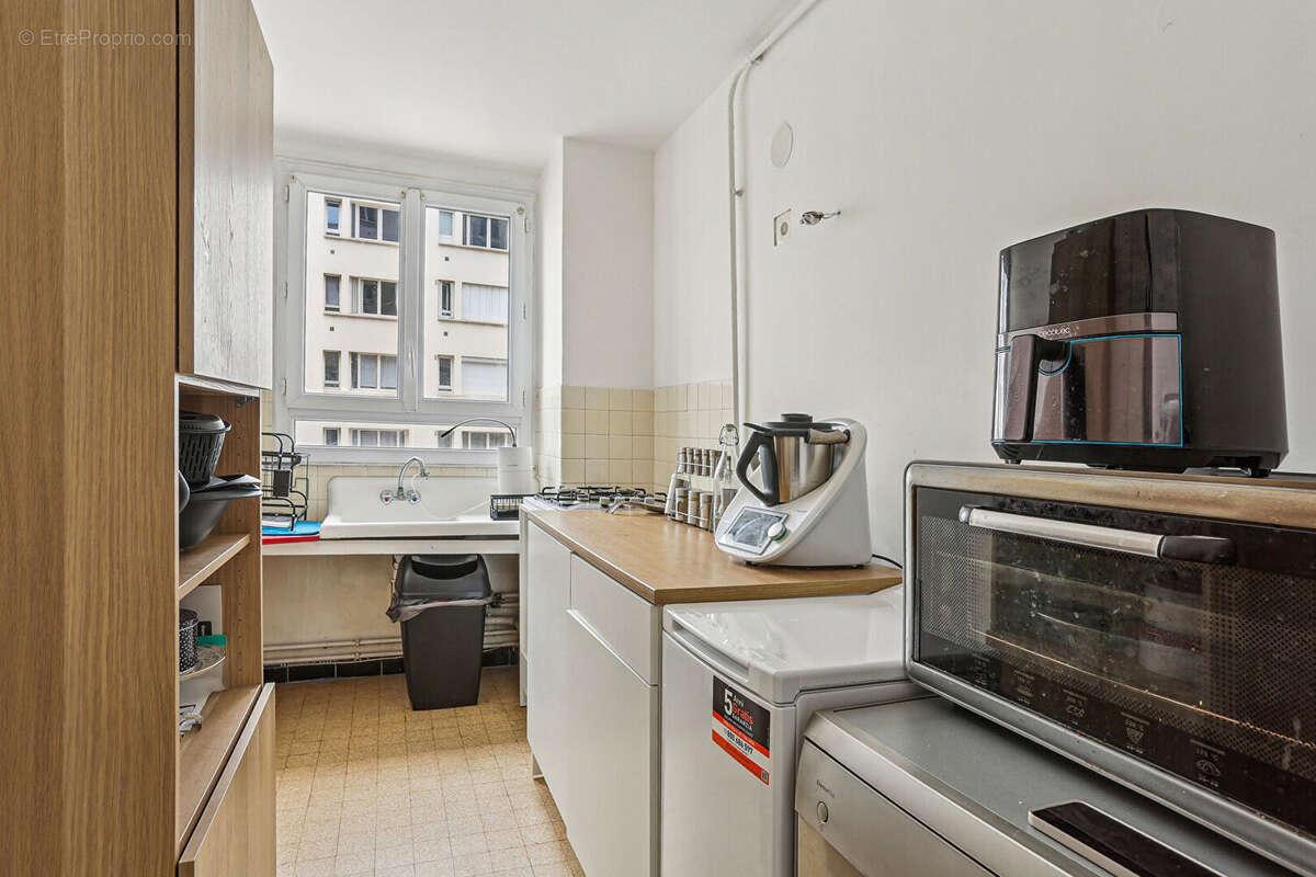 Appartement à PARIS-15E