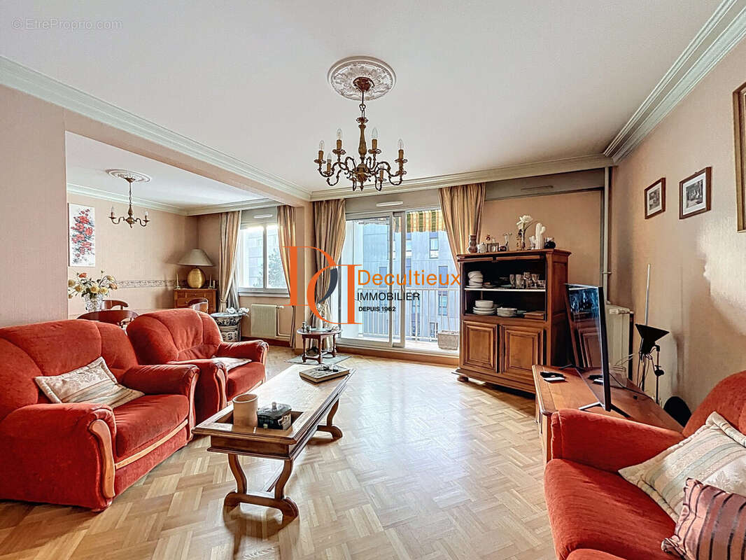 Appartement à VILLEURBANNE