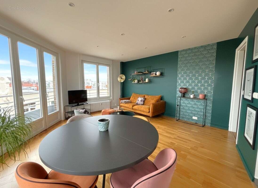 Appartement à LA MADELEINE