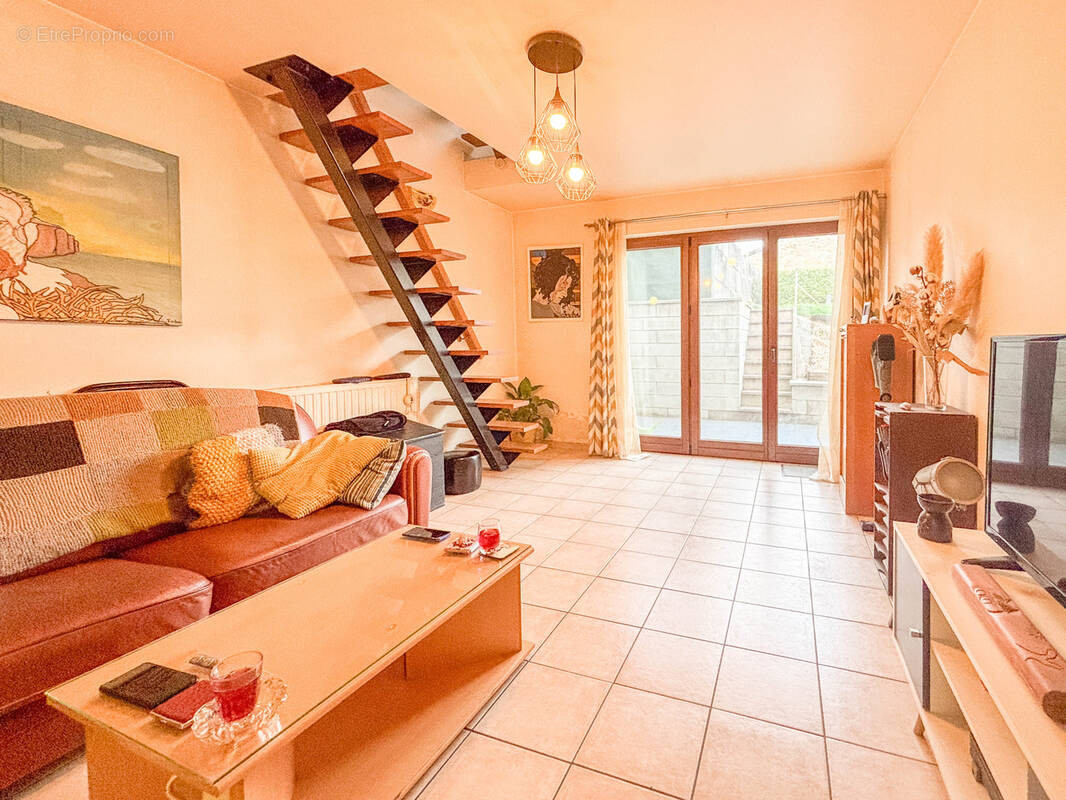 Maison à GESPUNSART