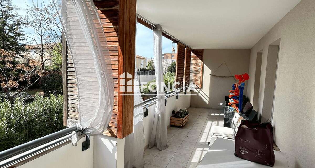 Appartement à MARSEILLE-8E