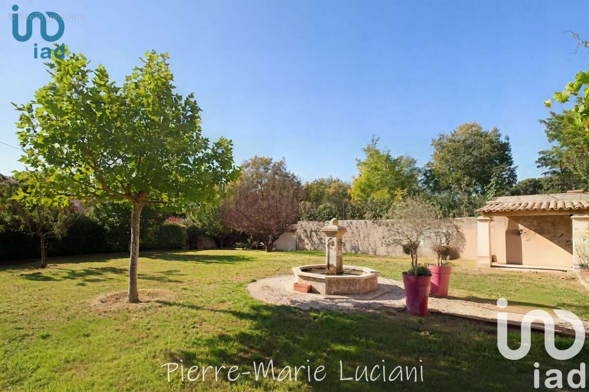 Photo 3 - Maison à CUCURON