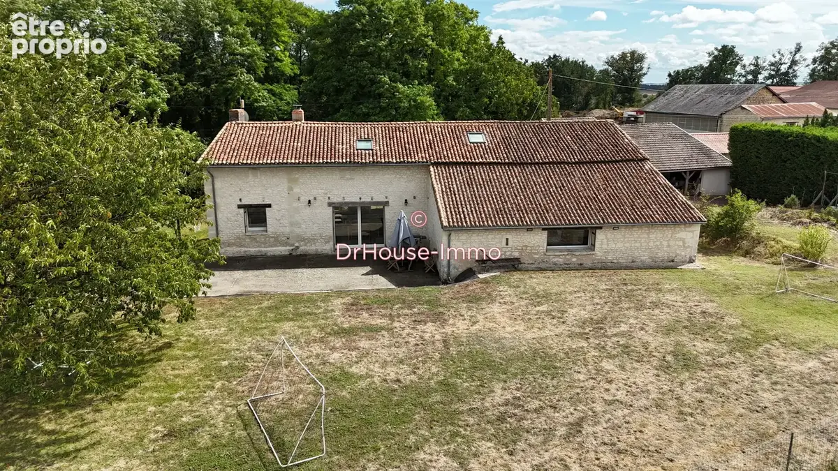 Maison 189 m² à Thurageau  - photo 2