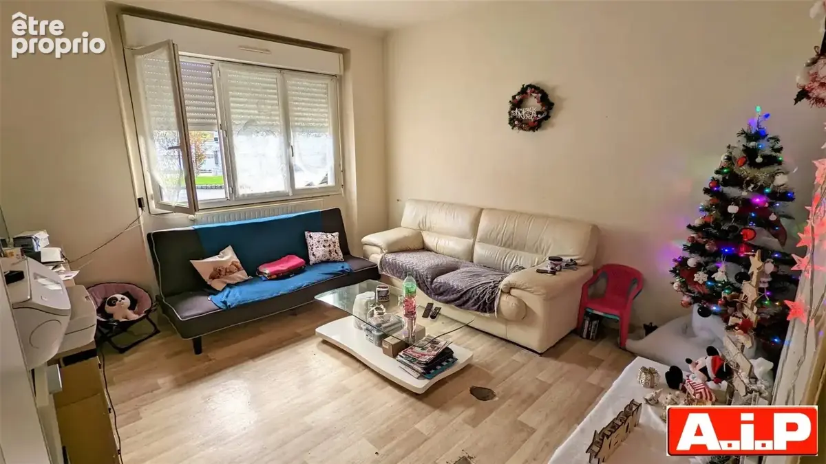 Cerizay centre - ensemble immobilier / ideal investisseurs - photo 1