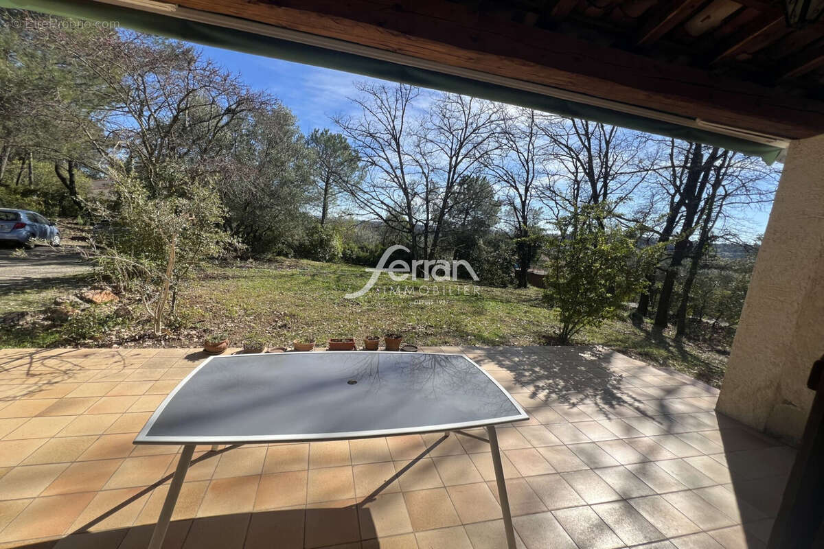 Maison à TRANS-EN-PROVENCE