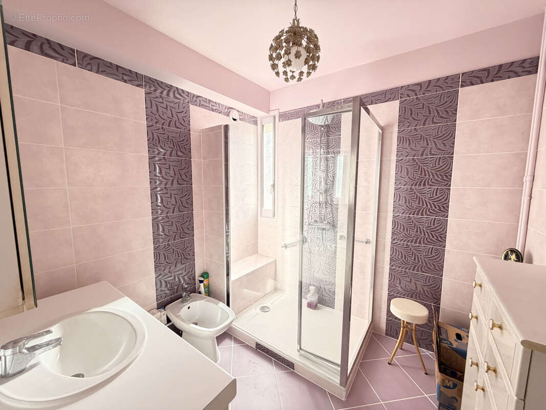 Appartement à SAINT-MAUR-DES-FOSSES