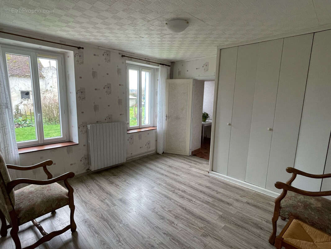 Photo 8 - Maison à BETON-BAZOCHES