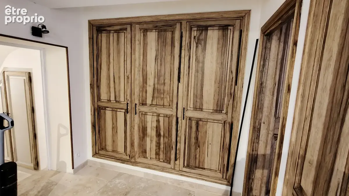 VINS sur Caramy belle maison volumes généreux - photo 17