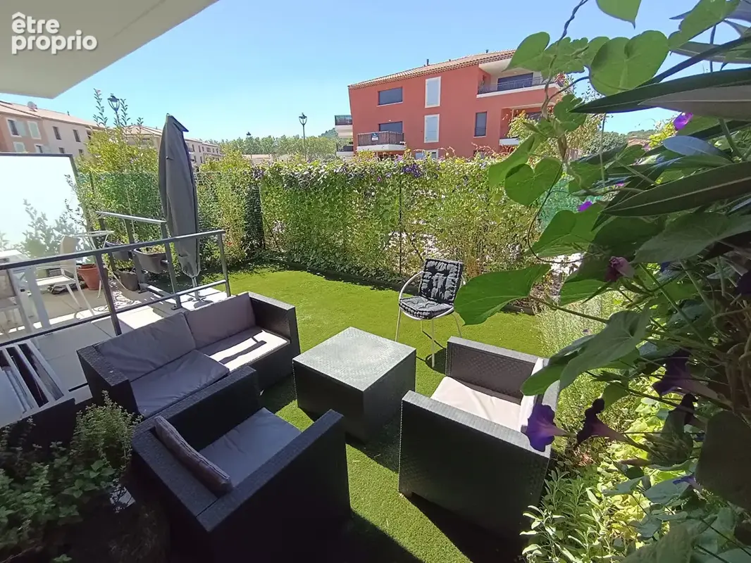 Exclusivité ! Le Puy Sainte Reparade - Appartement 2 pièce(s) de 39,80m2 avec jardin - photo 12