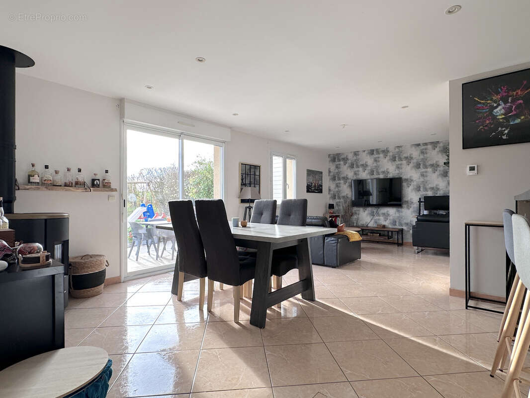 Maison à CHASSENEUIL-DU-POITOU