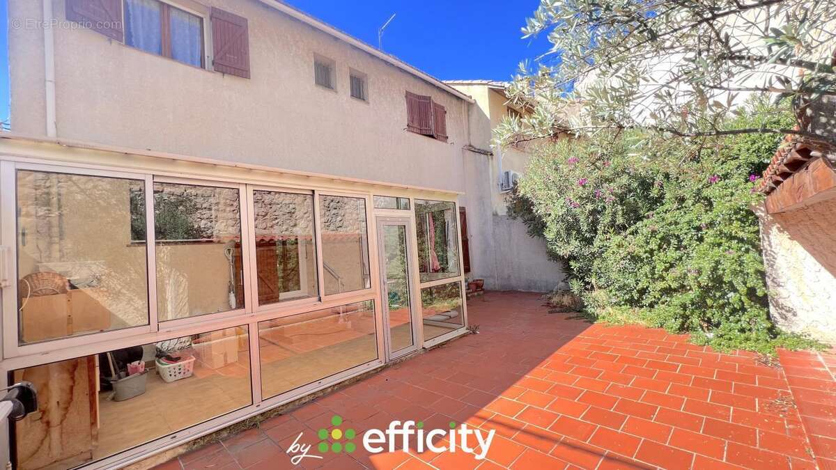 Maison à MARSEILLE-4E