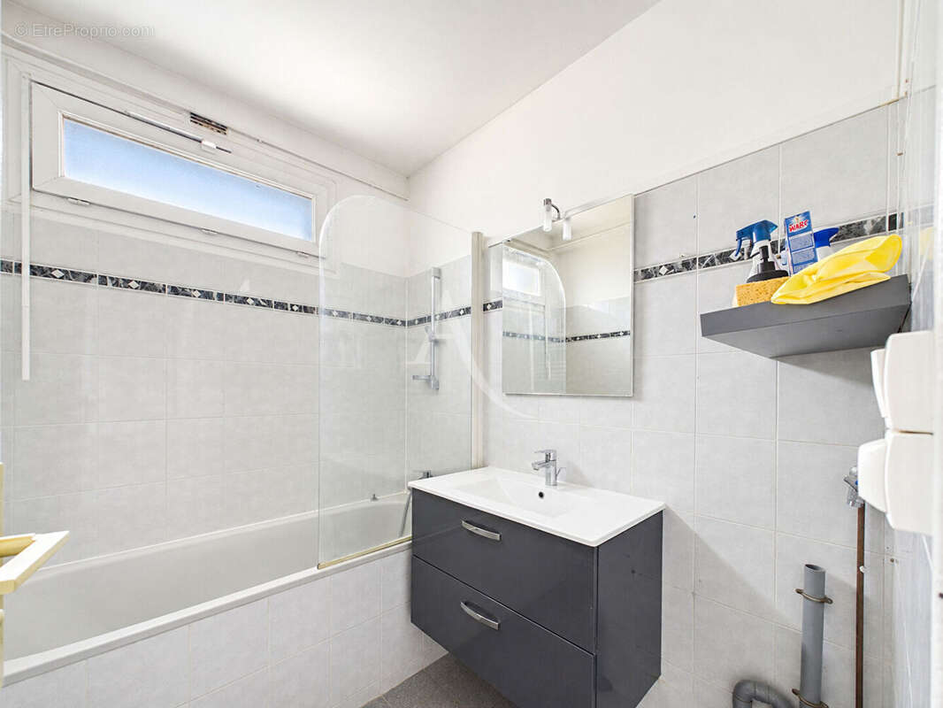 Appartement Joinville Le Pont 4 pièce(s) 70.28 m2 - photo 8