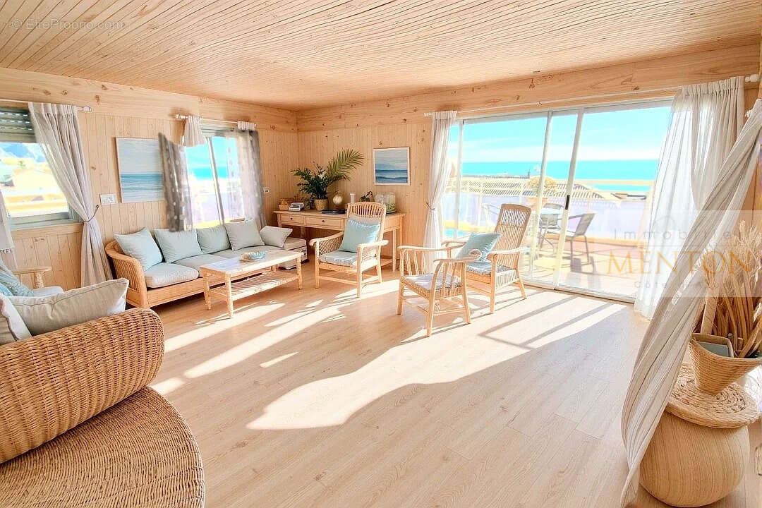 Appartement à MENTON