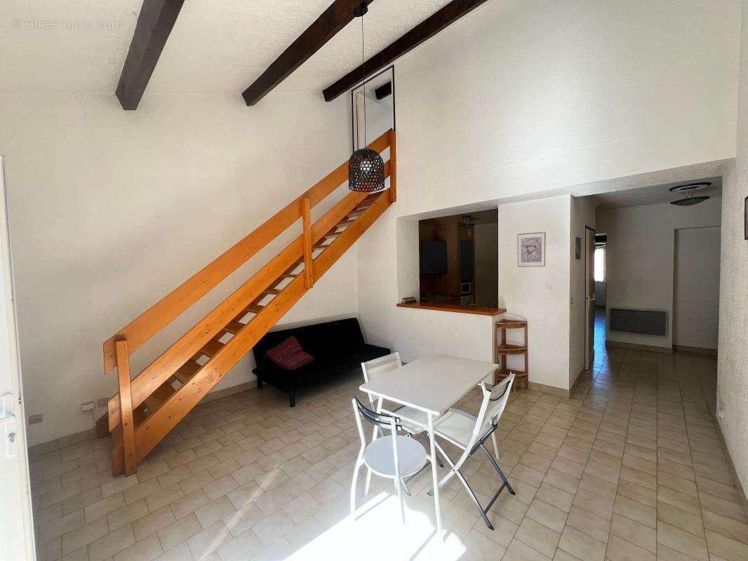 Appartement à LES VANS