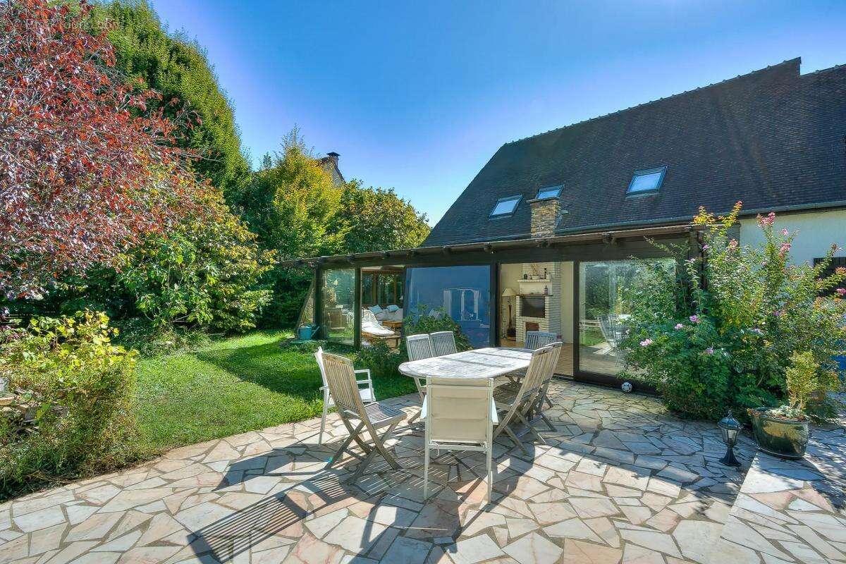 Maison à VILLECRESNES