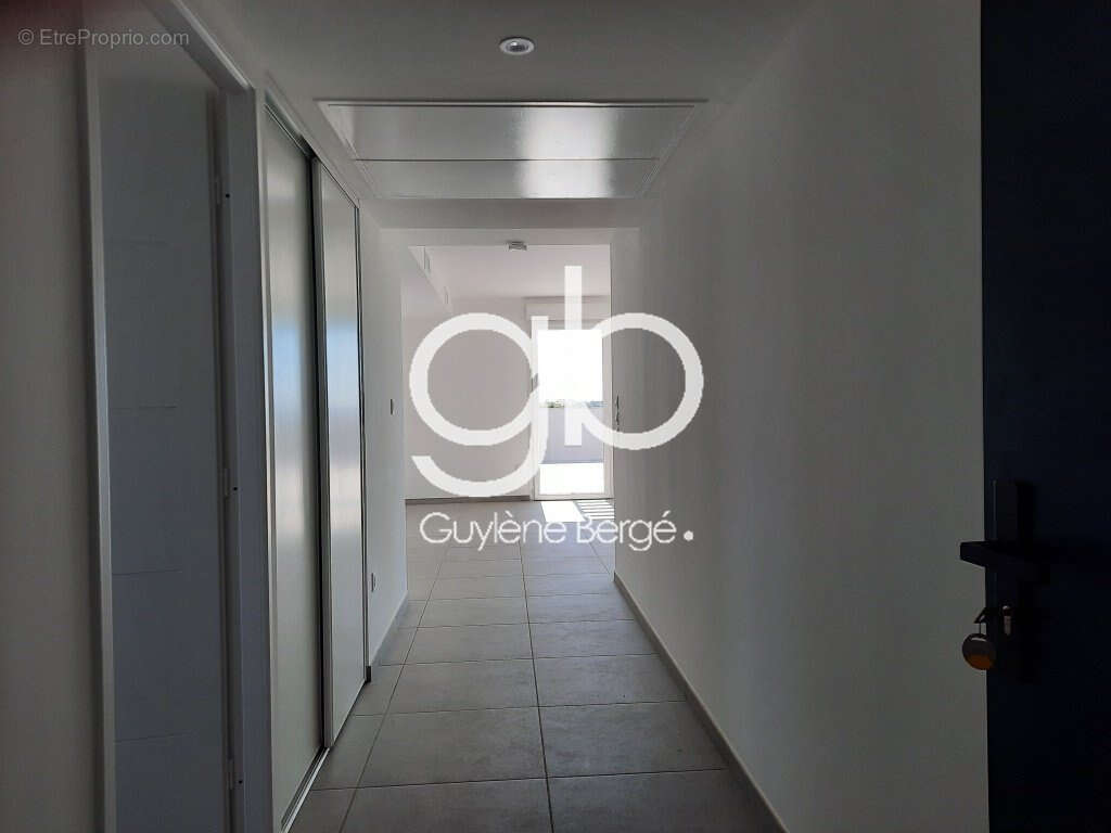 Appartement à LATTES